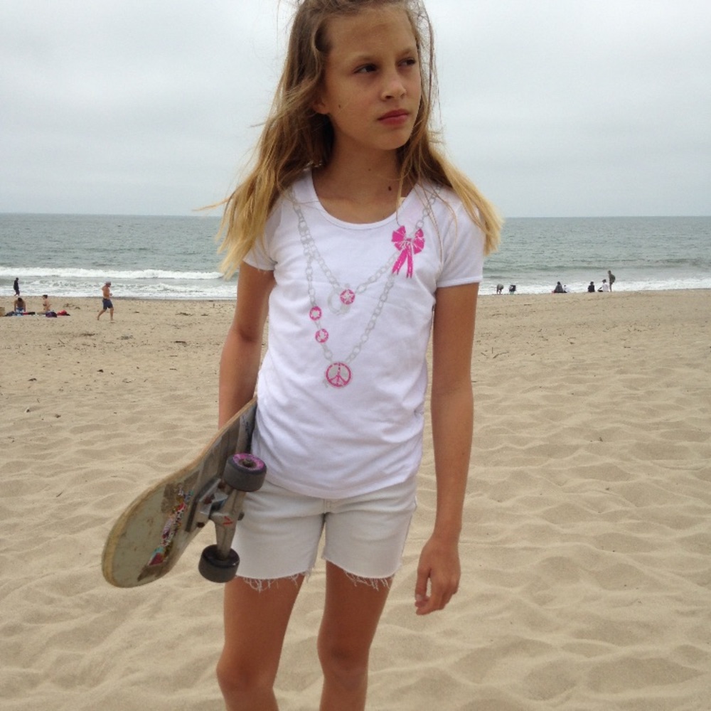 Kids White Tee W/Pink Appliqué Details